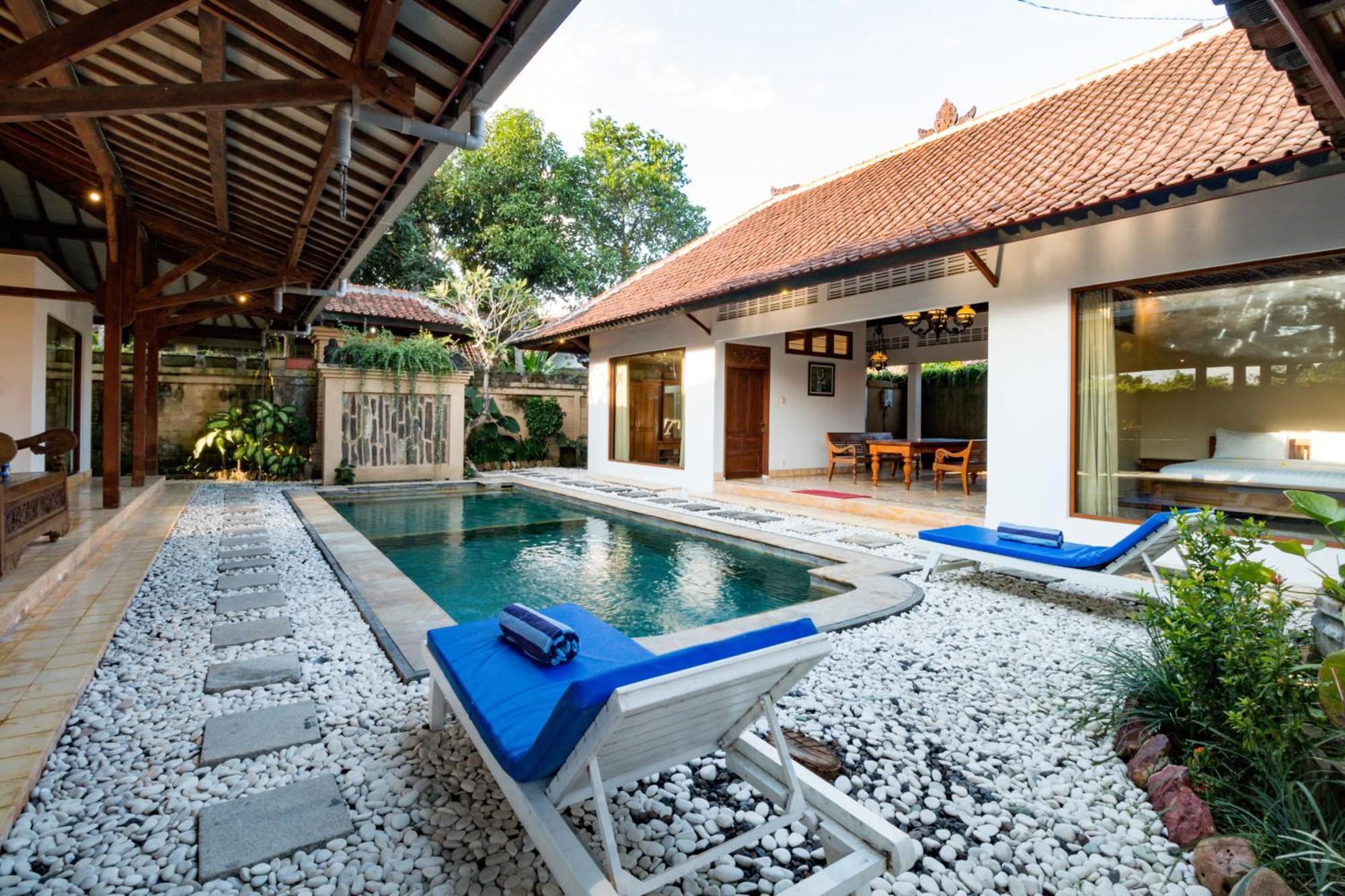 Bali Royal Heritage Villa Seminyak Exterior foto